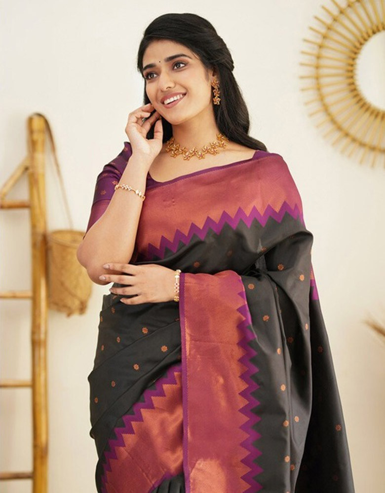 Woven Design Zari Pure Silk Kanjeevaram Saree