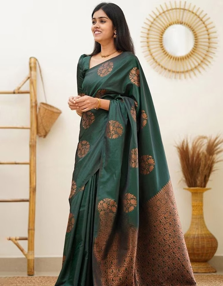 Green & Bronze-Toned Woven Design Zari Pure Silk Banarasi Saree