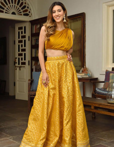 Gold-Toned & Yellow Ready to Wear Lehenga