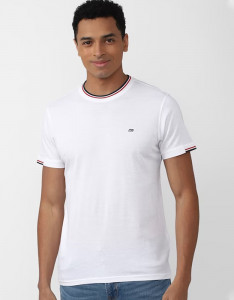 Men Round Neck Slim Fit Cotton T-shirt