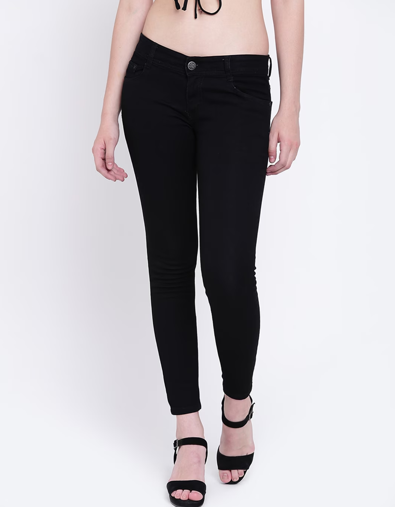 Women Plus Size Black Slim Fit Mid-Rise Clean Look Stretchable Jeans